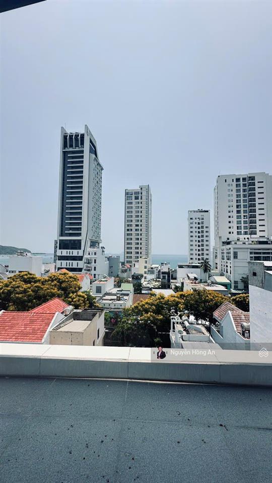 Bán tòa căn hộ 7 tầng mặt tiền lê văn huân, có thang máy, cách biển 600m, dt 115m2, view đẹp, 17 tỷ