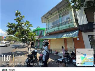 Bán nhà 2 tầng mặt tiền phạm văn đồng view biển ngay cầu trần phú, dt 30m2, vị trí kinh doanh tốt