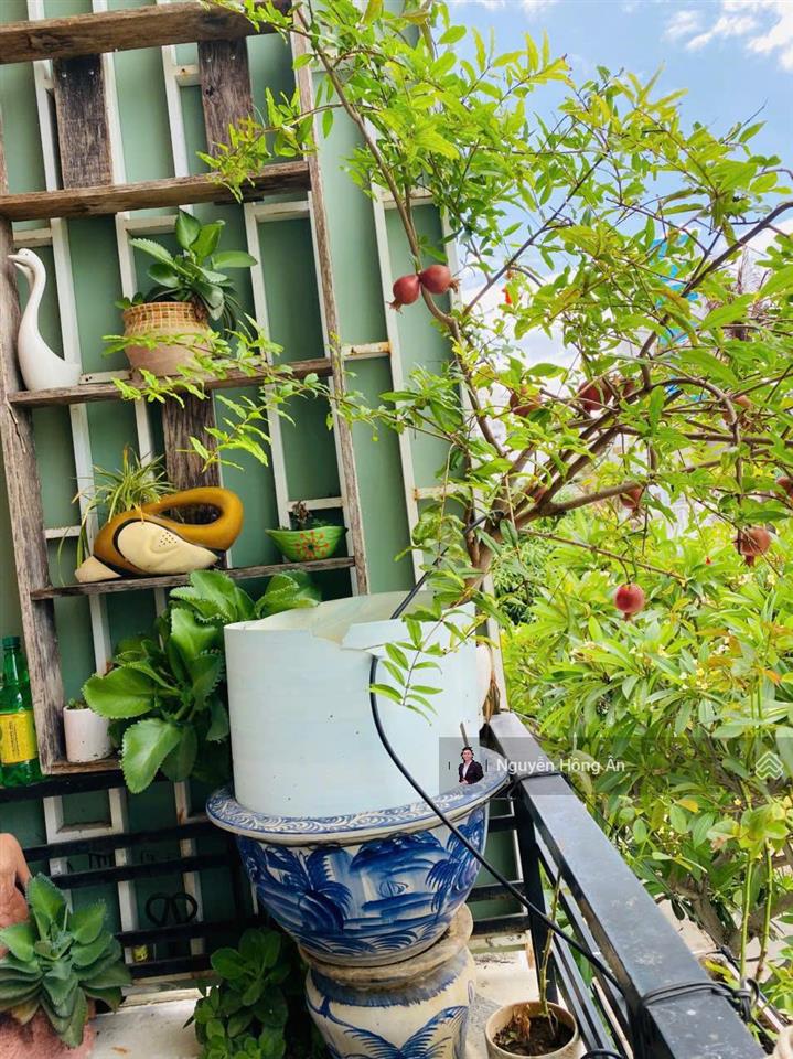 Bán nhà mặt tiền đường dương hiến quyền view biển, cách biển nha trang 100m, giá chỉ 6,5 tỷ