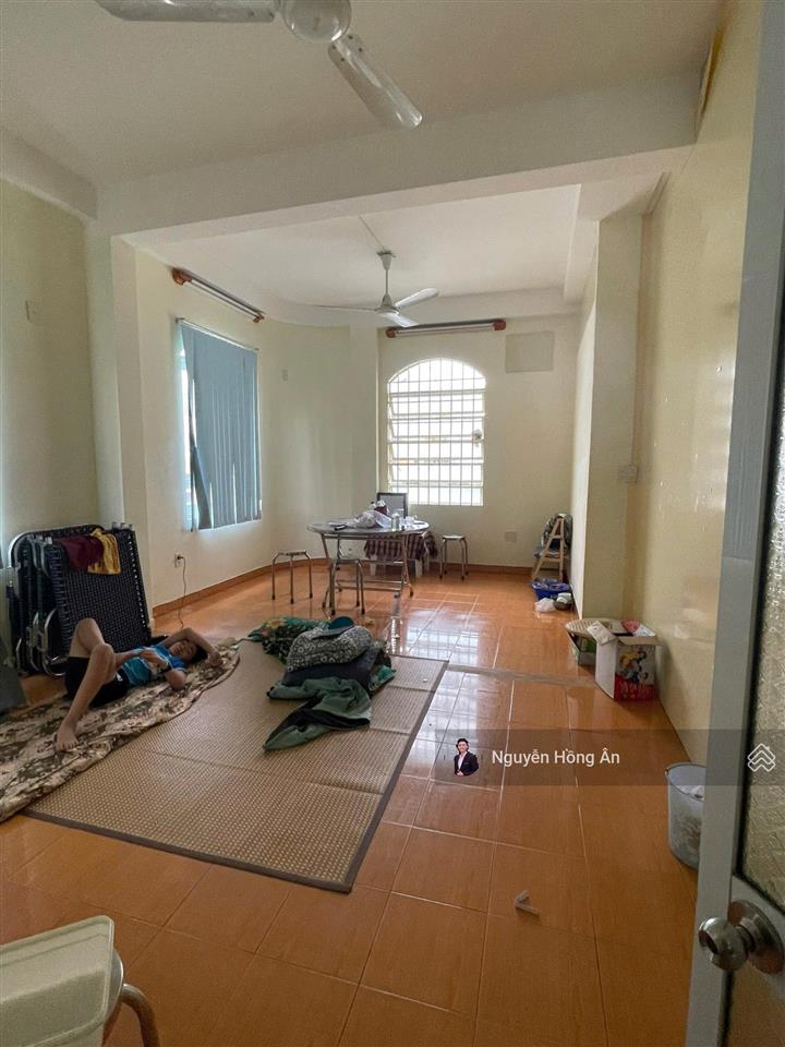 Bán nhà 5 tầng căn góc 3 mặt tiền thái nguyên dt 52,3m2, vị trí đắc địa kinh doanh, gần biển, 17 tỷ
