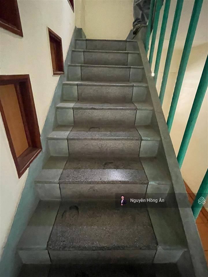 Bán nhà 5 tầng căn góc 3 mặt tiền thái nguyên dt 52,3m2, vị trí đắc địa kinh doanh, gần biển, 17 tỷ