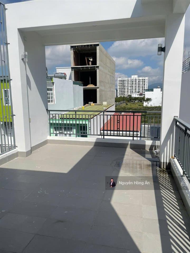 Hạ giá bán nhanh nhà 3 tầng kđt vcn phước long dt 60m2, kdc văn minh, sẵn sổ, giá 7 tỷ có tl