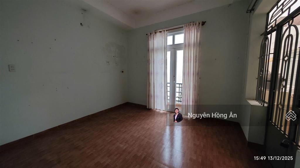 Bán nhà 3 tầng hẻm bắc sơn dt 77m2, khu dân trí cao, ô tô vào tận cửa, cách biển 400m, giá 7,9 tỷ