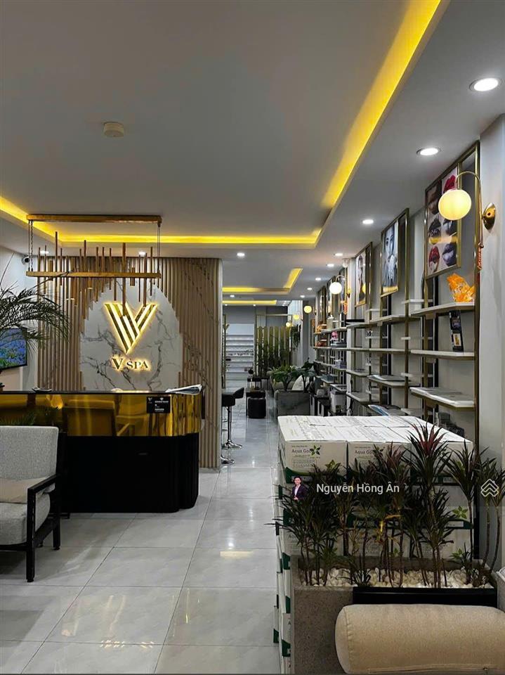 Bán nhà 4 tầng mặt tiền đường mê linh nha trang đang cho thuê sẵn dòng tiền 30tr/tháng giá 26,5 tỷ