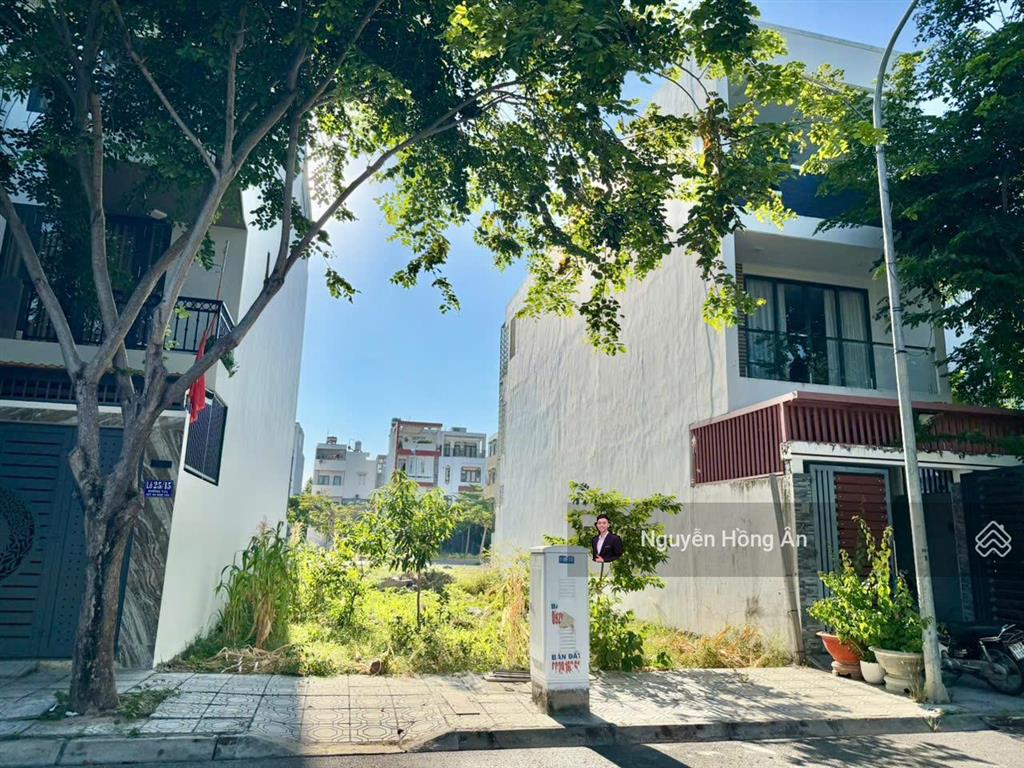 Bán nhanh lô đất kđt an bình tân dt 80m2 ngang 4m, gần sungroup, đối diện công viên, giá 6 tỷ tl