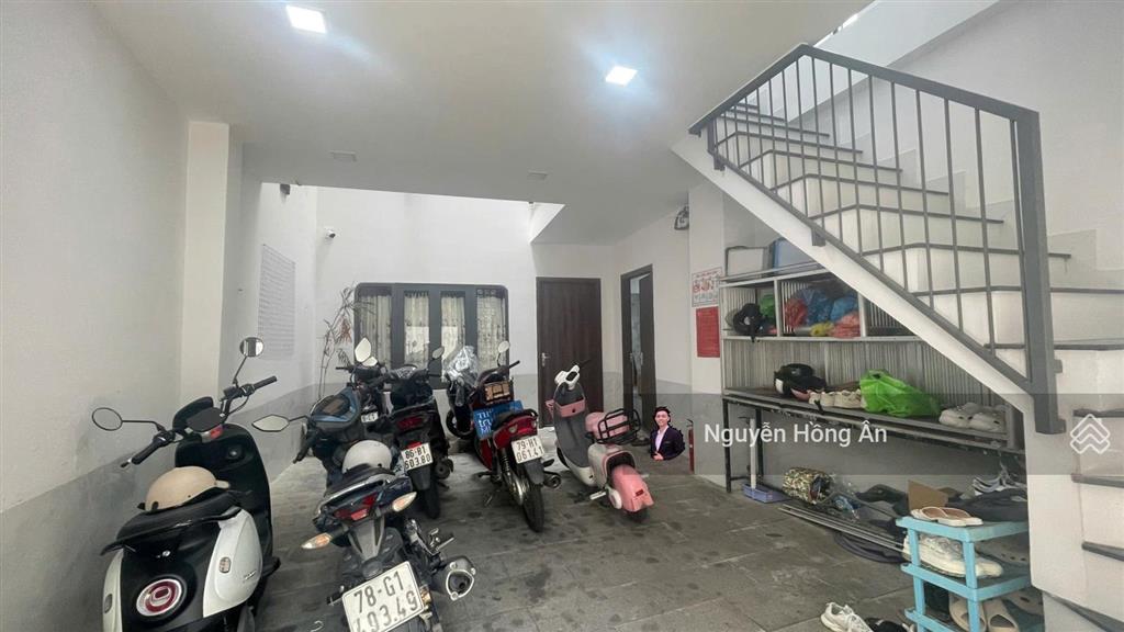 Bán nhà 3 tầng gần biển cạnh đường dã tượng, đang kinh doanh sẵn dòng tiền 22 triệu/tháng, 65tr/m2