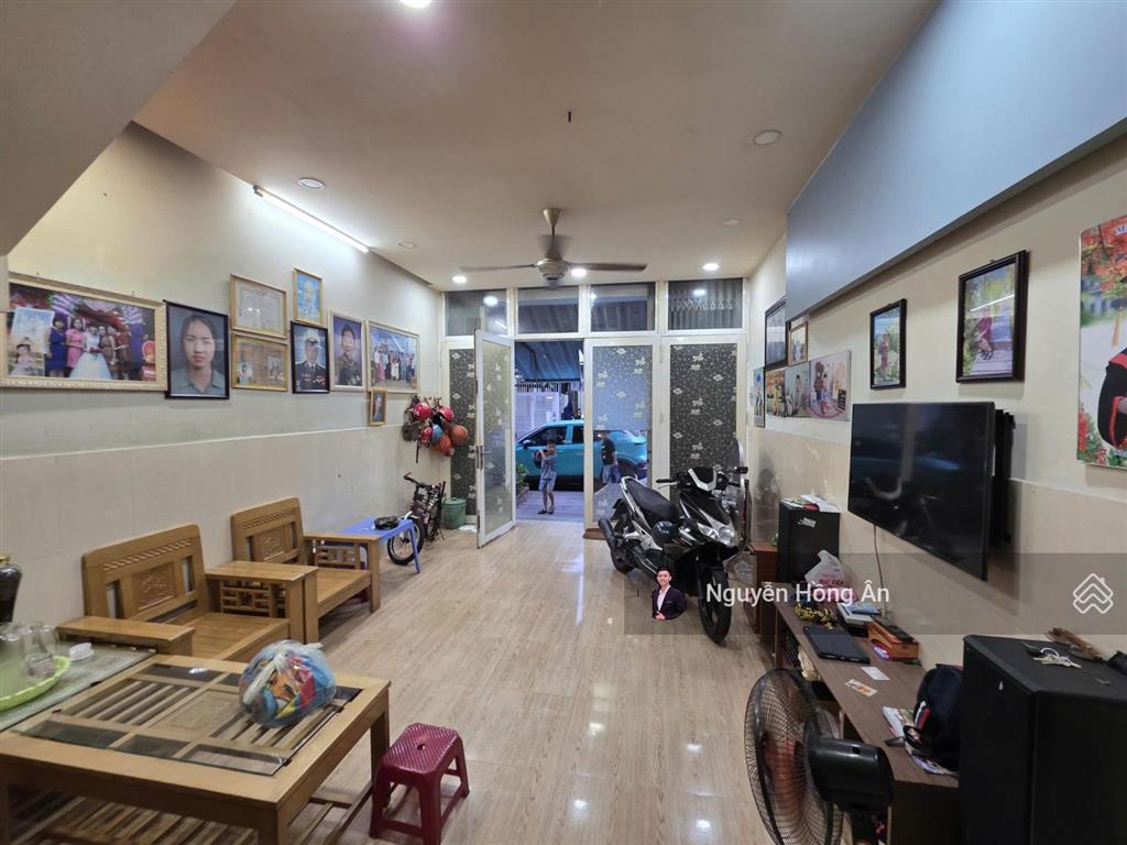 Bán nhà 2 tầng mặt tiền phùng thế tài vcn phước hải dt 58,24m2, tiện ích đầy đủ, sẵn sổ, 7,5 tỷ tl