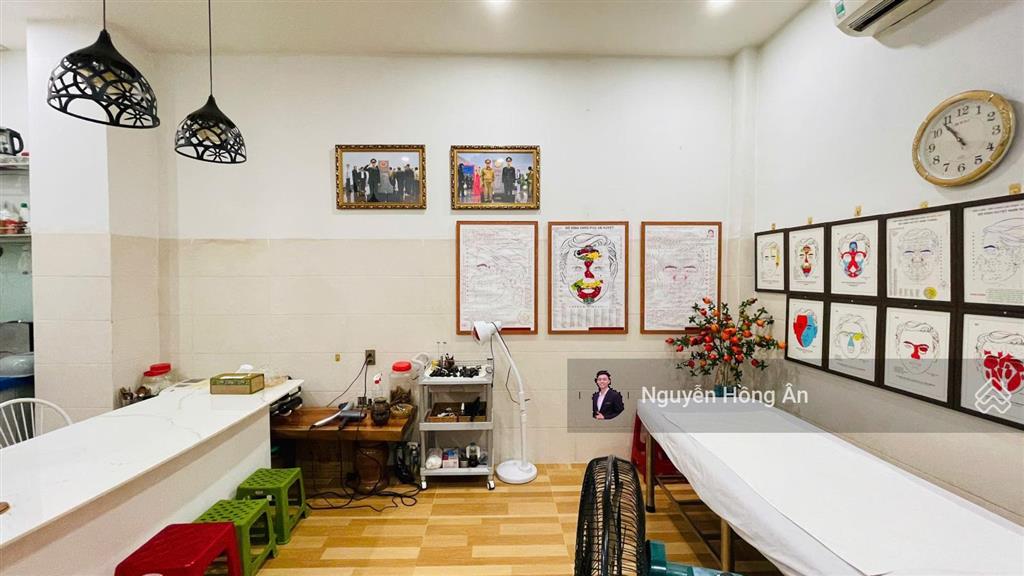 Bán nhà 3 tầng gần biển bắc nha trang dt 112m2, khu quân đội an ninh, sẵn dòng tiền 30tr/th, 12,8tỷ