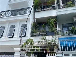 Bán nhà 4 tầng bắc nha trang cách biển 100m dt 50,4m2, có nội thất, tiện ích đầy đủ, 6,5 tỷ
