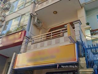 Hạ giá 500tr bán nhanh căn nhà ngõ phố tây đường hùng vương, ngang 4m nở hậu, gần biển, 14,5 tỷ