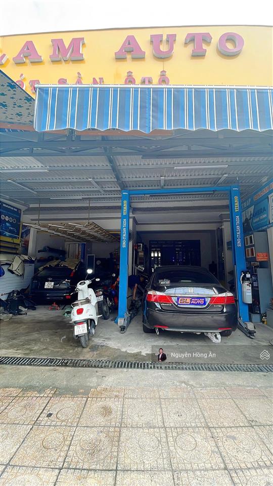 Bán nhà mặt tiền đường phong châu ngang 9m hiếm, dt 211,5m2, kinh doanh sầm uất, sẵn sổ, 10tỷ950tr