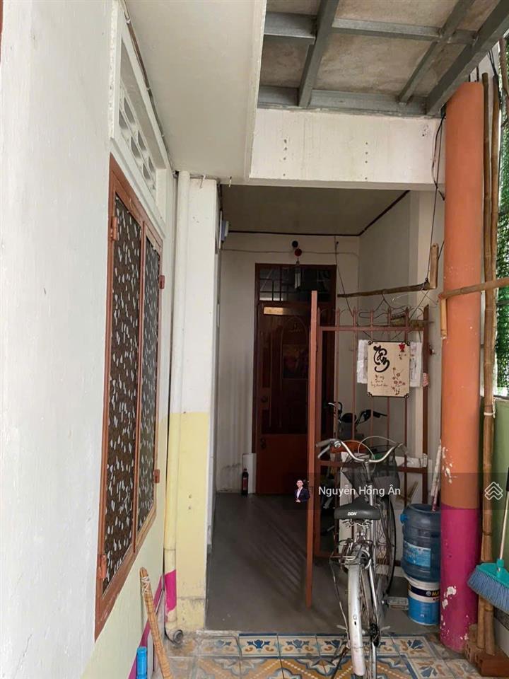 Bán nhà cấp 4 hẻm nguyễn thiện thuật 97,7m2 có 6 phòng cho thuê 9tr/tháng, gần biển, giá 9,7 tỷ tl