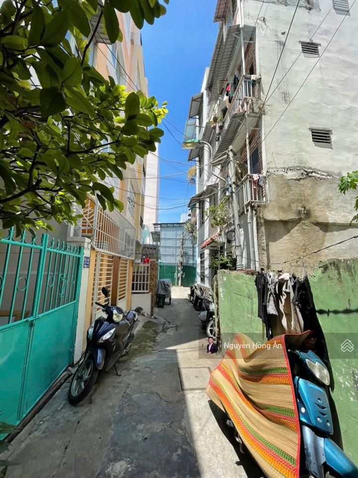 Bán nhà cấp 4 hẻm nguyễn thiện thuật 97,7m2 có 6 phòng cho thuê 9tr/tháng, gần biển, giá 9,7 tỷ tl