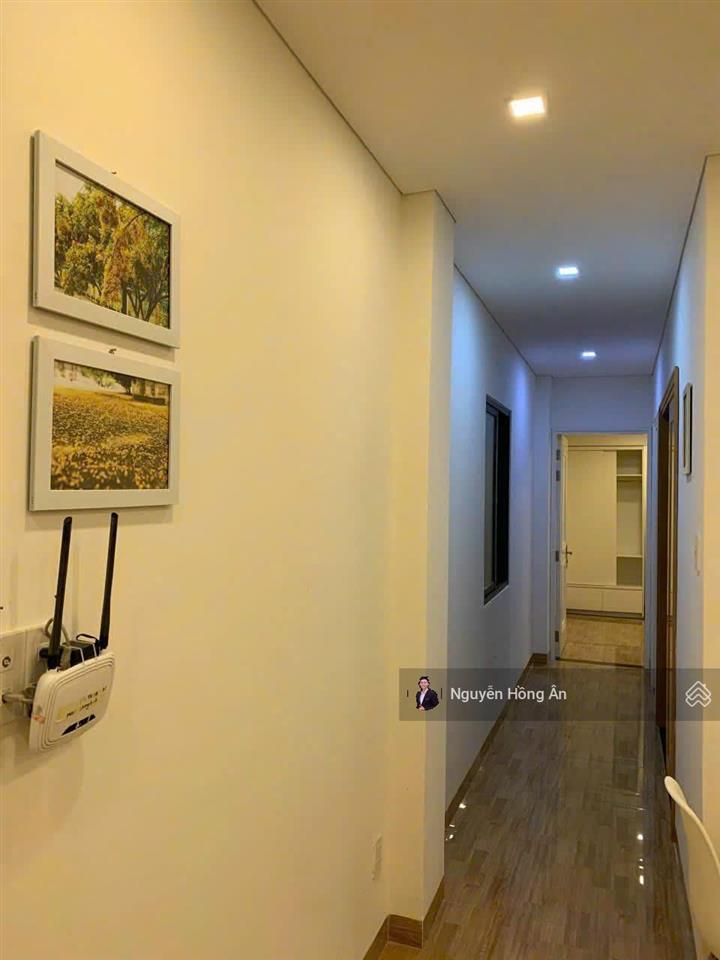 Cần bán nhanh tòa căn hộ 6 tầng hẻm hoàng diệu dt 103,9m2, gần biển, dòng tiền 45tr/tháng, 12,9 tỷ