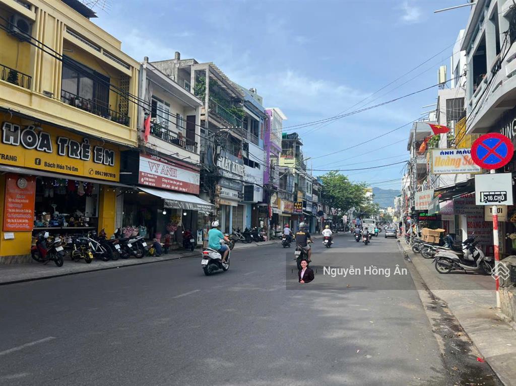 Bán nhà 3 tầng mặt tiền kinh doanh đường nguyễn trãi, ra biển trần phú 4p, giá 9,5 tỷ có tl