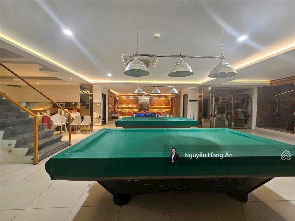 Bán biệt thự 3 tầng vị trí vip  trực diện biển nha trang kđt an viên nha trang  300 tỷ