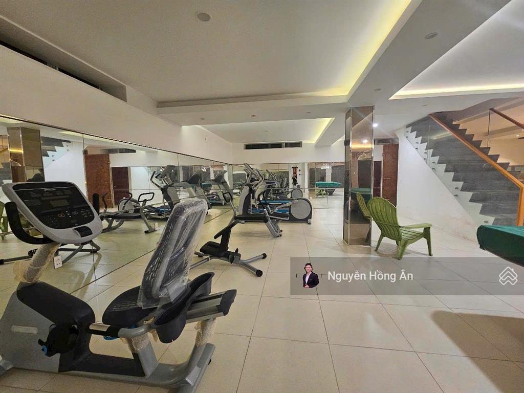 Bán biệt thự 3 tầng vị trí vip  trực diện biển nha trang kđt an viên nha trang  300 tỷ