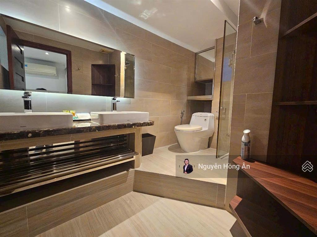 Bán biệt thự 3 tầng vị trí vip  trực diện biển nha trang kđt an viên nha trang  300 tỷ