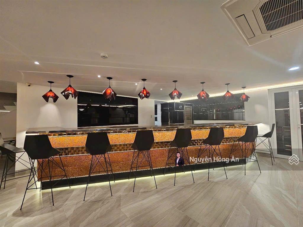 Bán biệt thự 3 tầng vị trí vip  trực diện biển nha trang kđt an viên nha trang  300 tỷ