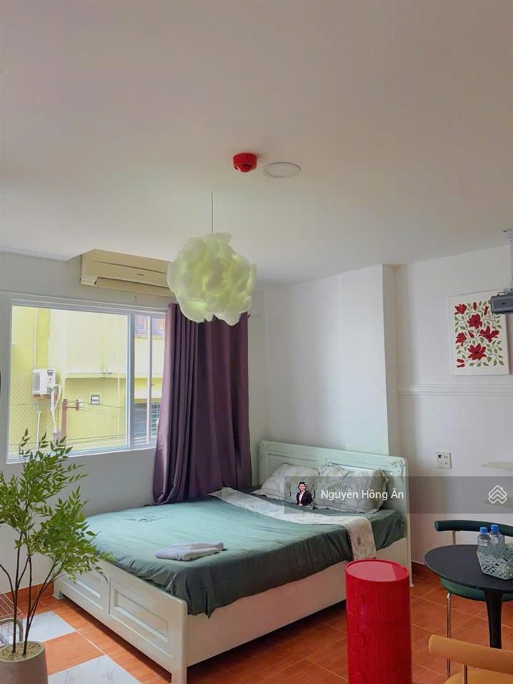 Bán nhanh khách sạn 6 tầng đường nguyễn khánh toàn dt 120m2, full nội thất, gần biển, giá 20,5 tỷ