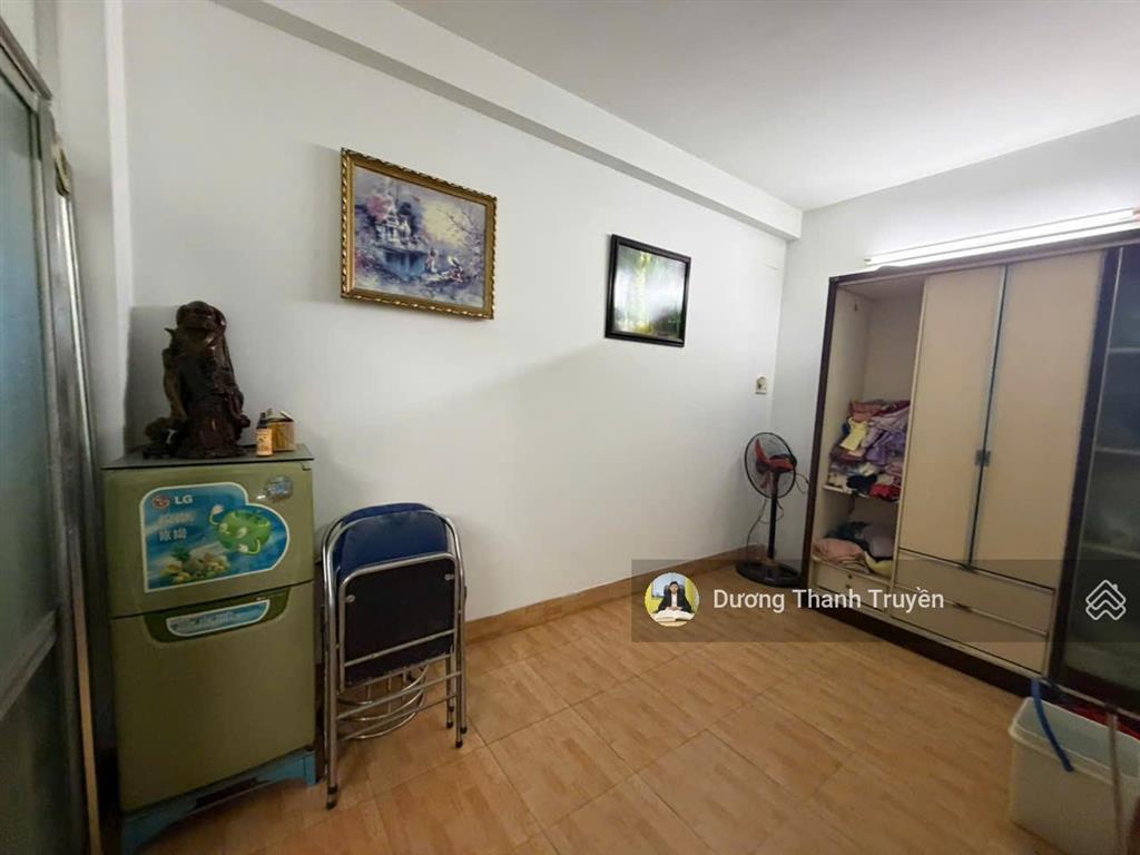 Hạ giá bán nhanh nhà 3 tầng mặt tiền ngô đức kế cạnh chợ xóm mới, vị trí đắc địa, giá 13,5 tỷ