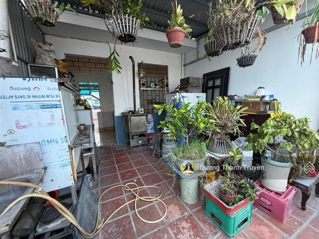 Hạ giá bán nhanh nhà 3 tầng mặt tiền ngô đức kế cạnh chợ xóm mới, vị trí đắc địa, giá 13,5 tỷ