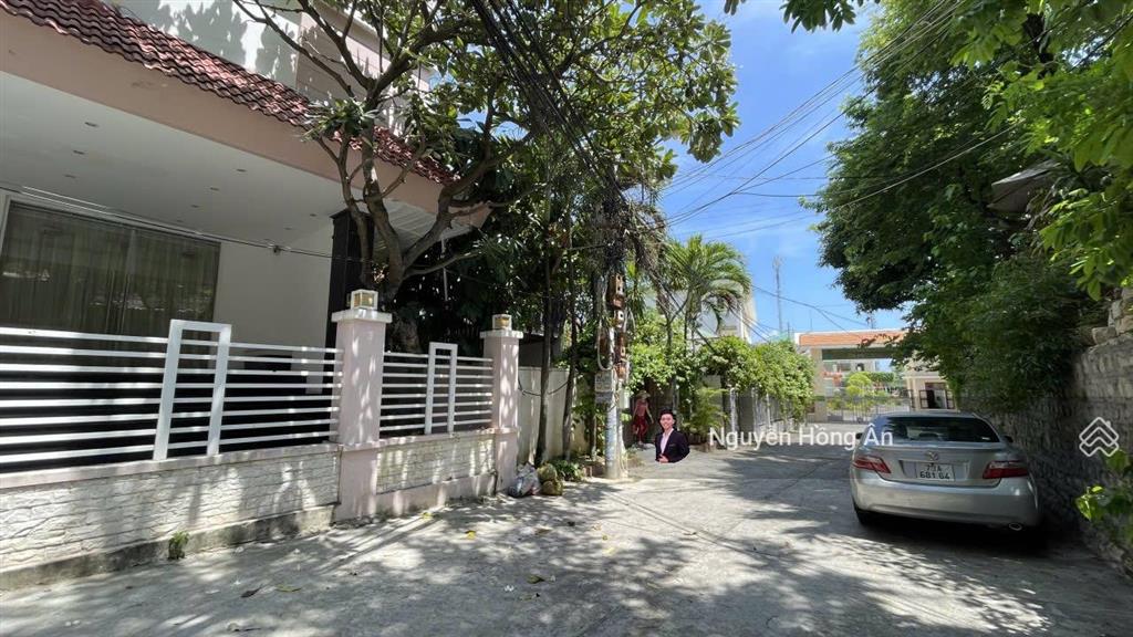 Bán tòa căn hộ 7 tầng view biển cạnh đại học nha trang, dòng tiền 50 triệu/tháng, giá 49 tỷ có tl