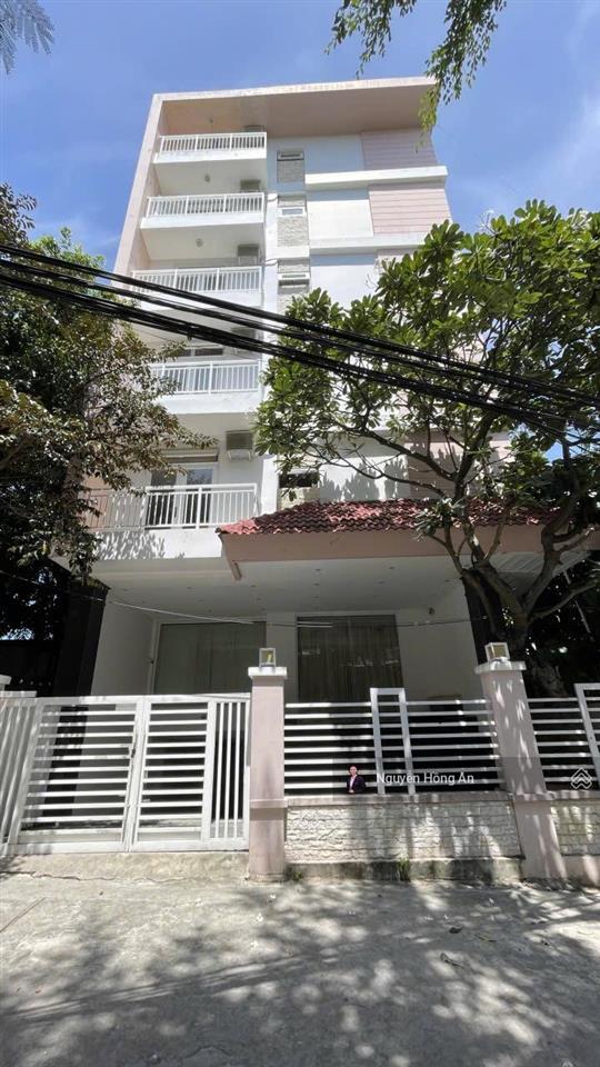 Bán tòa căn hộ 7 tầng view biển cạnh đại học nha trang, dòng tiền 50 triệu/tháng, giá 49 tỷ có tl