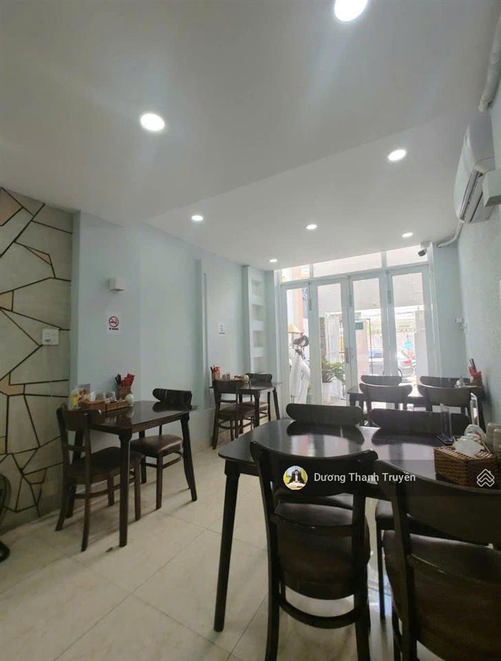 Bán nhà 4 tầng mặt tiền ngô thời nhiệm vị trí kd sầm uất, cách biển 500m, dòng tiền 33tr/th, 15,9tỷ