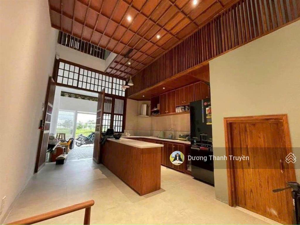 Bán nhà đẹp 4 tầng đối diện công viên ngay kđt hà quang 2, sẵn sổ, dòng tiền 18tr/tháng, 8,9 tỷ