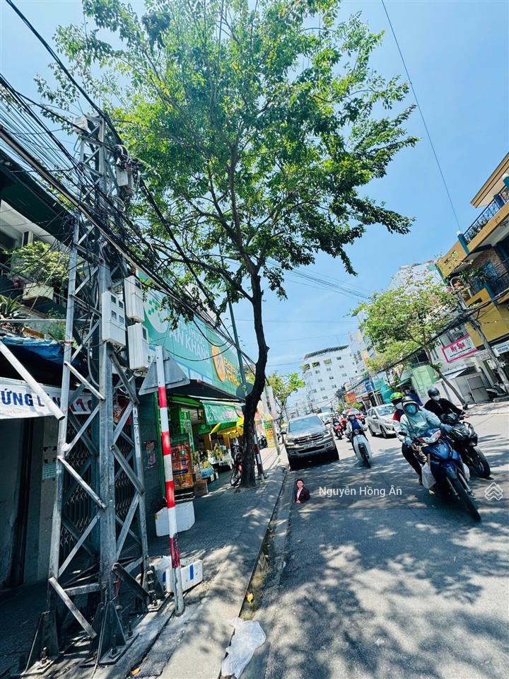 Bán nhà mặt tiền đường nguyễn trãi dt 156m2 ngang 6,2m, đang cho thuê 15tr/tháng, giá 25 tỷ