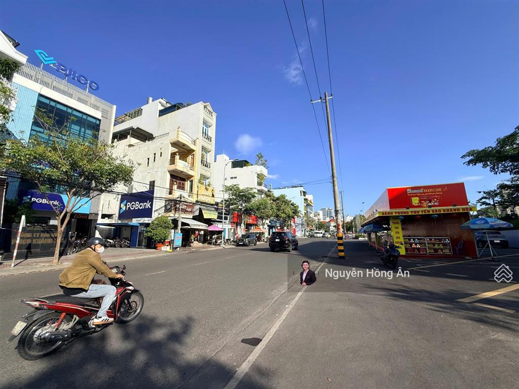 Bán nhà 3 tầng mặt tiền đường lê thành phương dt 66,5m2, đối diện cung vh thiếu nhi, giá 15 tỷ