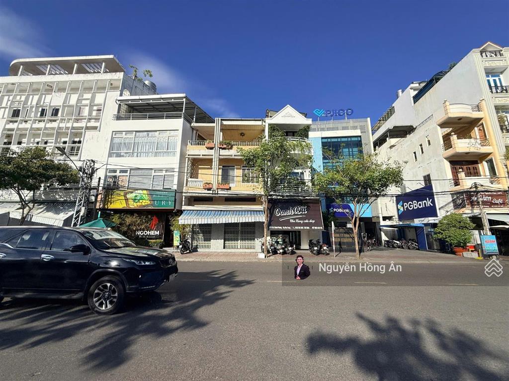 Bán nhà 3 tầng mặt tiền đường lê thành phương dt 66,5m2, đối diện cung vh thiếu nhi, giá 15 tỷ