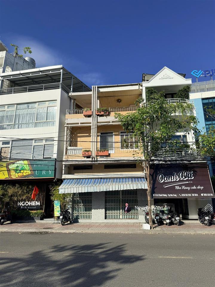 Bán nhà 3 tầng mặt tiền đường lê thành phương dt 66,5m2, đối diện cung vh thiếu nhi, giá 15 tỷ