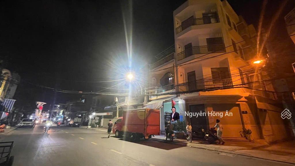 Bán nhà 4 tầng góc 2 mặt tiền đường thủy xưởng, cạnh lotte mart nha trang, giá tốt chỉ 7,5 tỷ