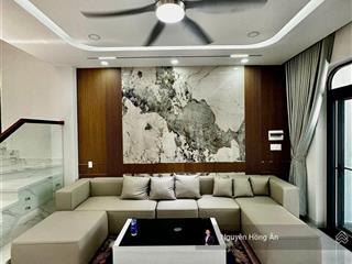 Bán nhà 3 tầng 2 mặt tiền kđt mỹ gia dt 100m2, full nội thất xịn, tiện ích đầy đủ, giá 8,99 tỷ tl