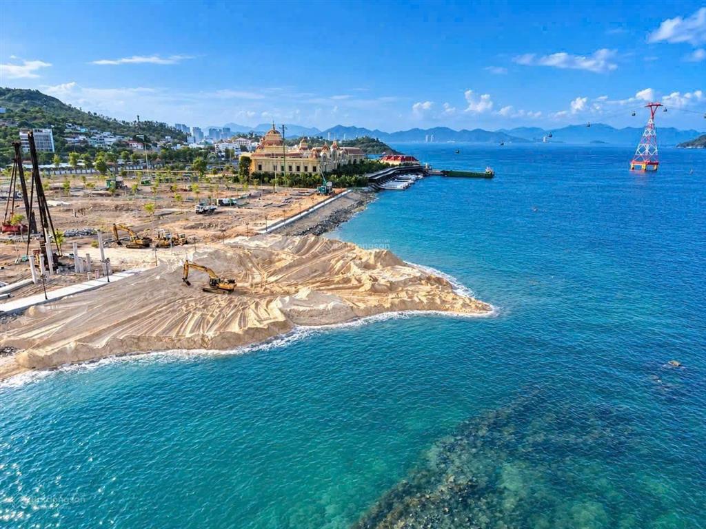 Bán nhanh căn 3 tầng phân khu ngọc trai gần biển vinhomes pearl bay, dt 63m2, đã bàn giao, 13,4 tỷ
