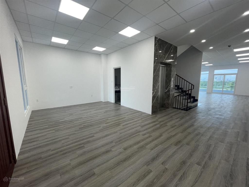 Cho thuê shophouse lakeview thủ thiêm  mặt tiền đẹp, nhận diện thương hiệu cao