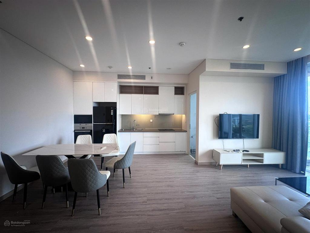 Cho thuê căn hộ chung cư sarimi sala 2 phỏng ngủ 88m2  full nt, view công viên  gía chỉ 30 triệu