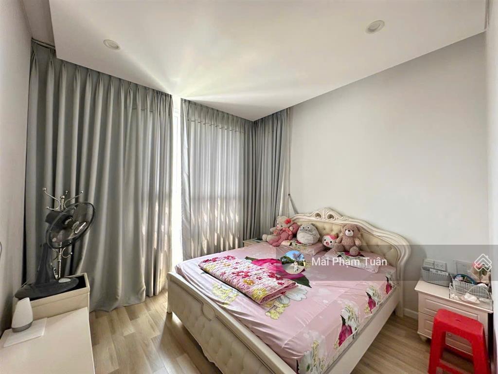 Căn 2pn rộng, thoáng ở sala, sarimi căn góc 92m2 view công viên, giá chỉ 30 triệu/tháng.