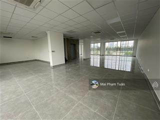 Cho thuê saritown sala 800m sử dụng mặt tiền đường lớn, phù hợp showroom & văn phòng