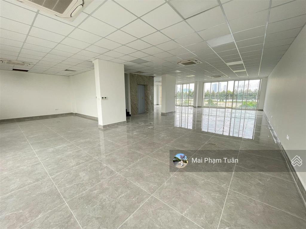 Cho thuê saritown sala 800m sử dụng mặt tiền đường lớn, phù hợp showroom & văn phòng
