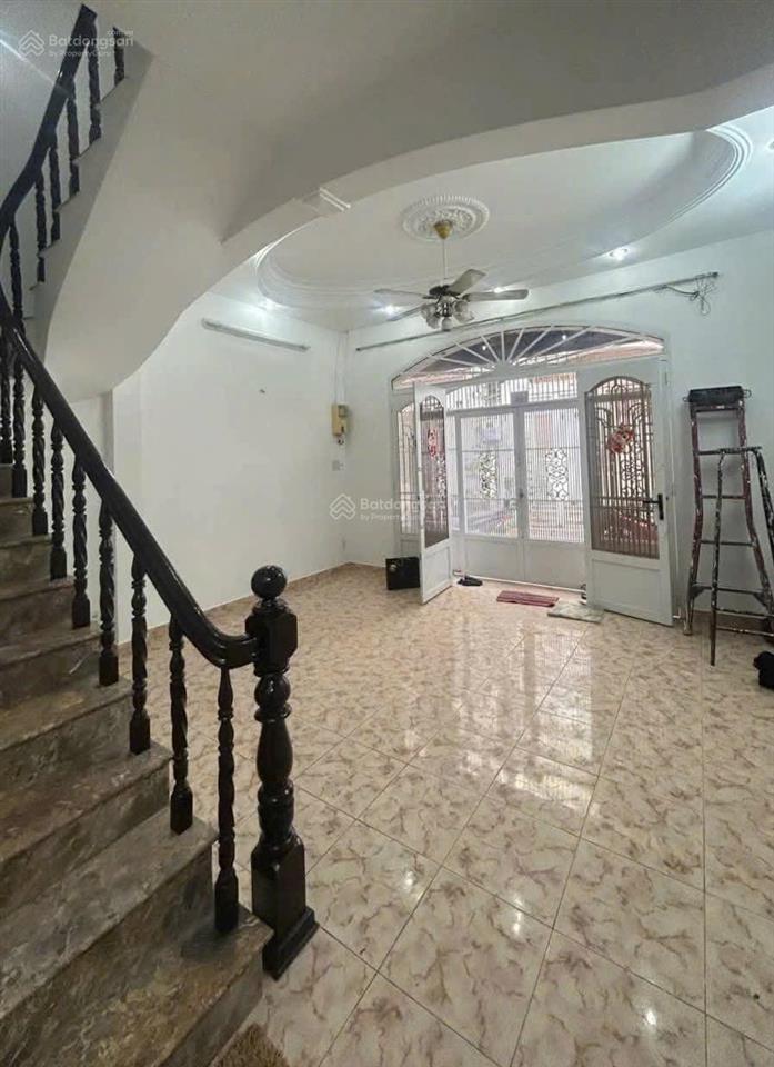 Nhà mới chính chủ chưa qua đầu tư, cách 10 bước chân là ra mặt tiền lê văn sỹ quận 3, chỉ 8ty7