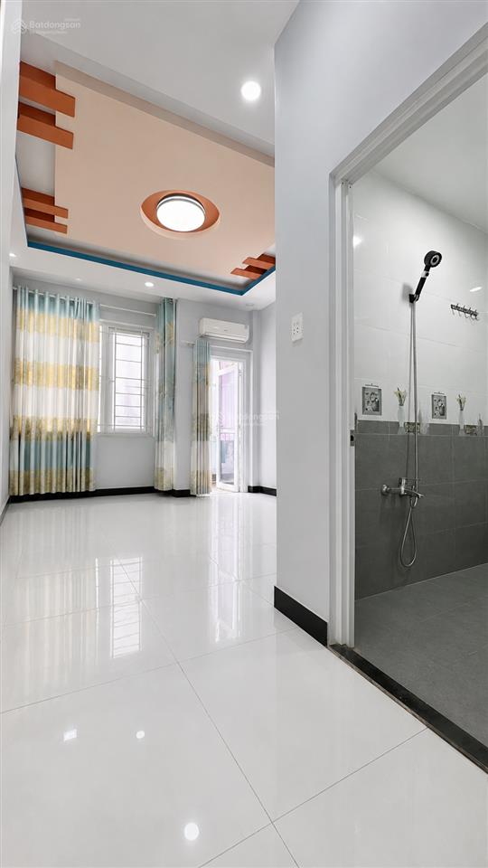 Quận 8, nhà 4 tầng, 3 phòng ngủ lớn, thích hợp cho gia đình đông người, khu vip cao cấp