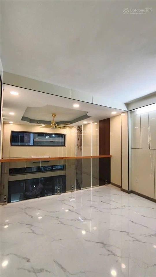Chủ ngộp cần thanh khoản để thu hồi vốn, nhà mới đẹp ở liền, gần chợ hoà bình, bệnh viện,