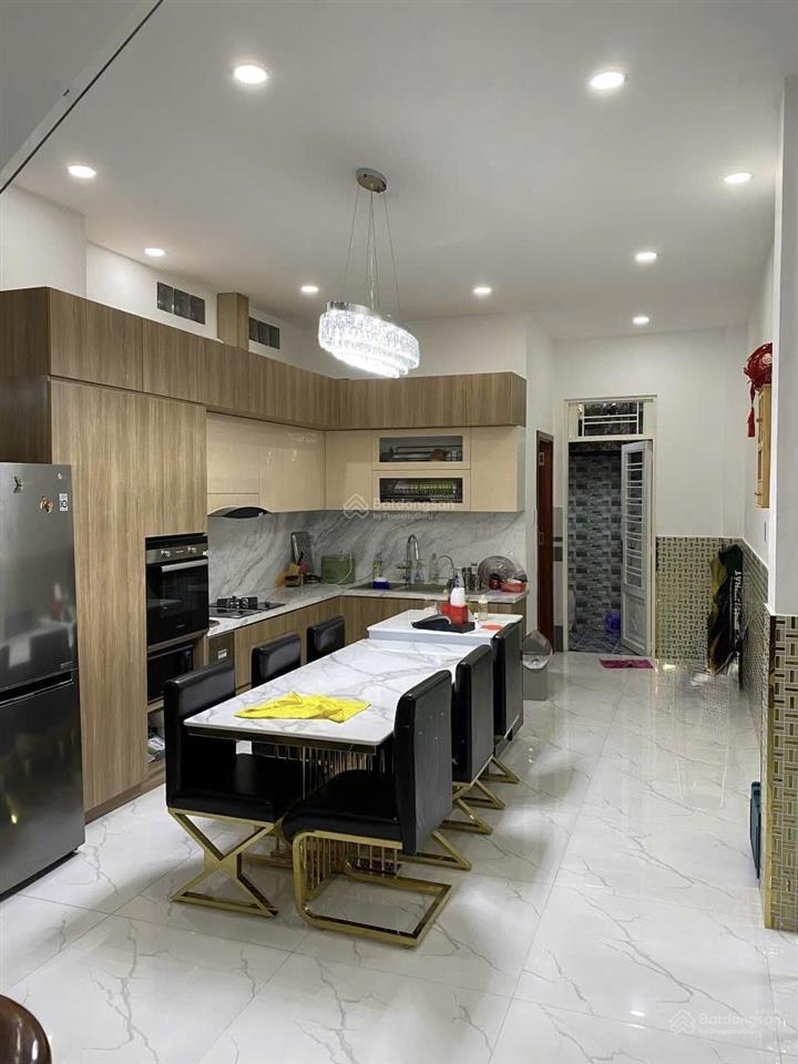  quận 8 nhà đẹp, chủ ngộp cần bán, anh chị nhanh tay có giá tốt, 4pn 5wc, phù hợp cho đại gia đình