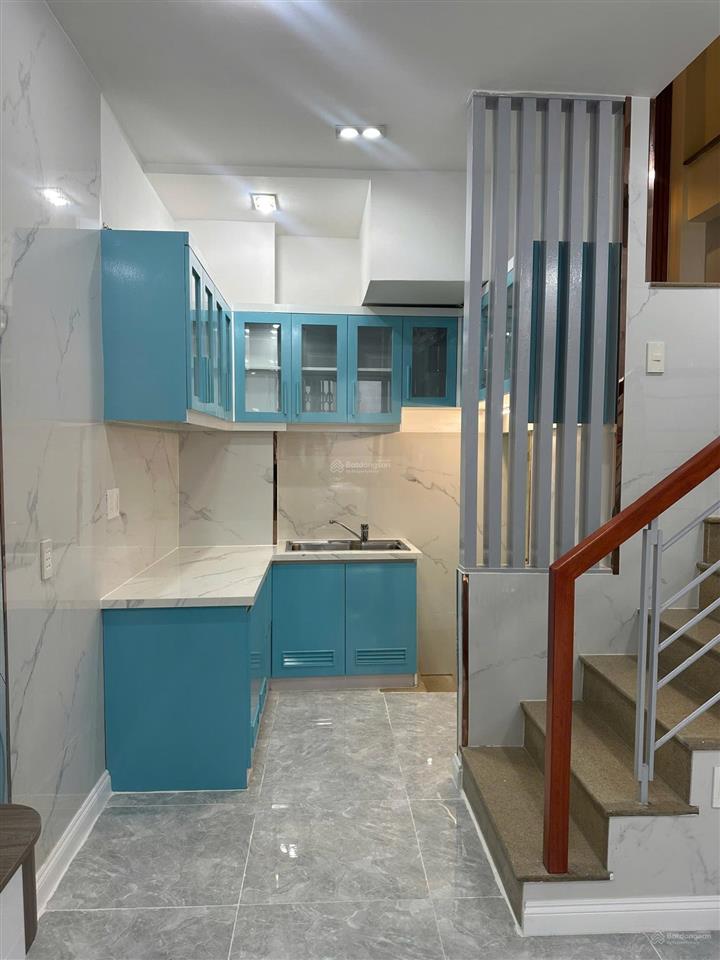  quận 5. nhà 1 sẹc sư vạn hạnh  nhà gần chợ an đông, khách sạn 5 sao windsor plaza