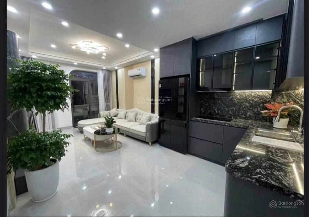 Bán nhà thạch bàn ô tô vào nhà 6 tầng thang máy  full nội thất cao cấp.