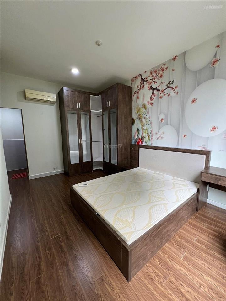 Block c  dt 72m2  2pn,2wc  view sân vườn nội khu đẹp, mát mẽ, giá 5.6 tỷ đang cho thuê 12tr/th