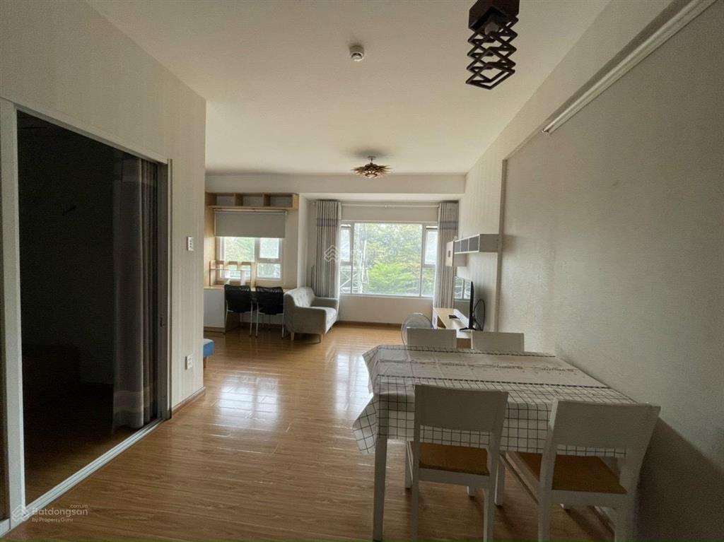 Chính chủ bán anh đào tầng trung 55m2 view global, hướng tây nam giá tốt 2.850 tỷ full nt